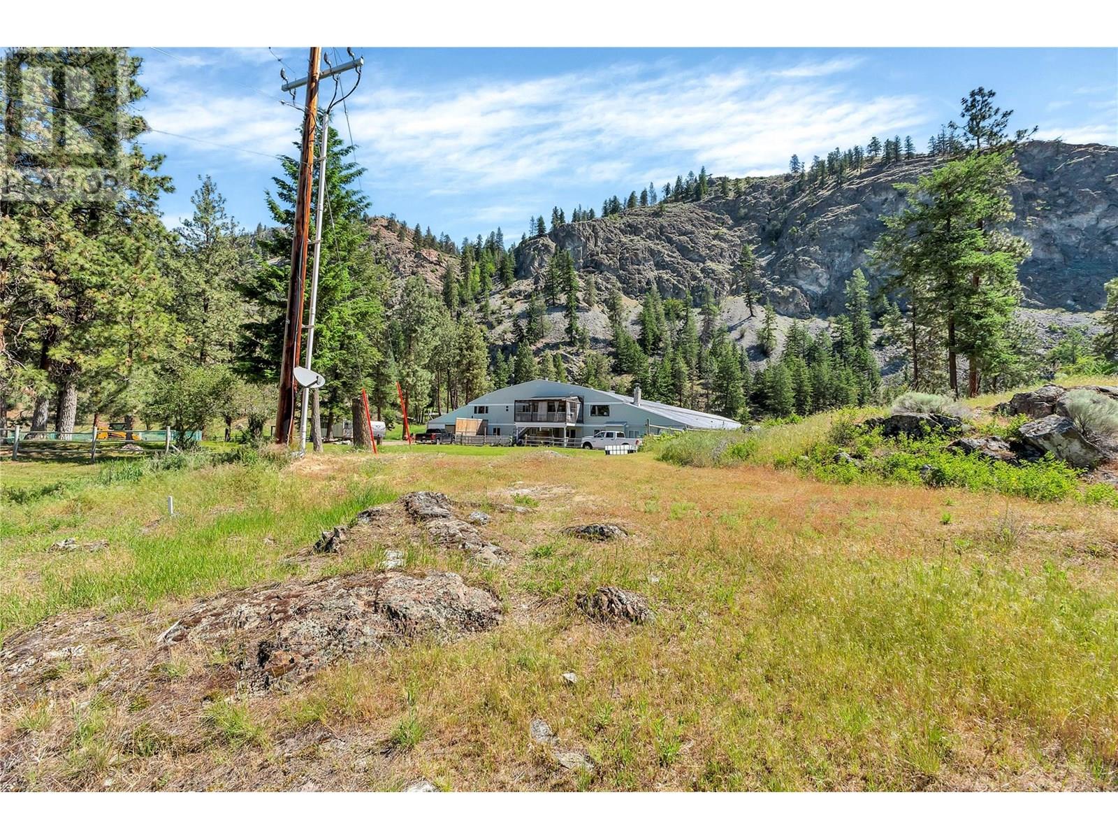 3803 MCLEAN CREEK Road, Okanagan Falls