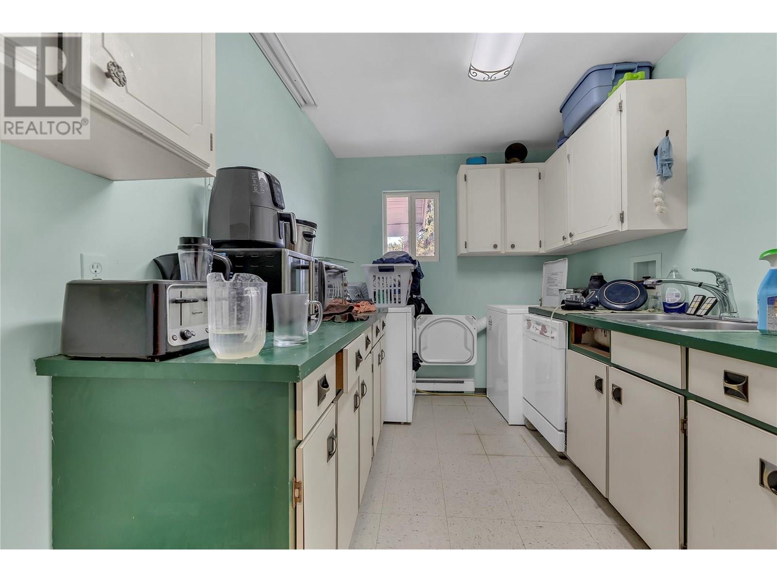 3803 MCLEAN CREEK Road - 55