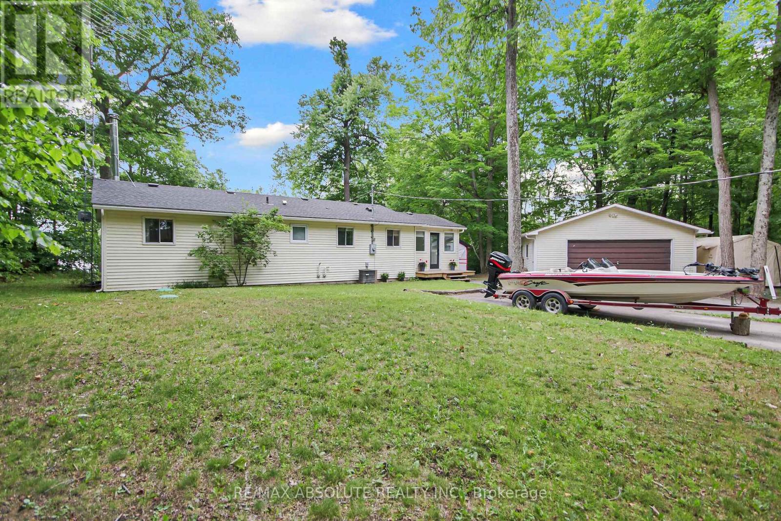 Photo 24 of 210 Pickerel Point Road, Beckwith ON