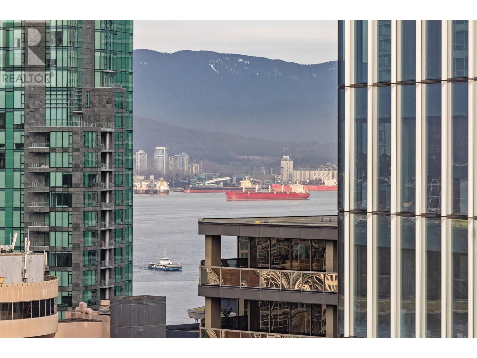 2702 1166 MELVILLE STREET, Vancouver real estate listing R2972554