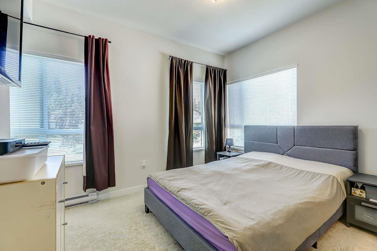 Photo 19 of 48 15151 Edmund Drive, Surrey BC