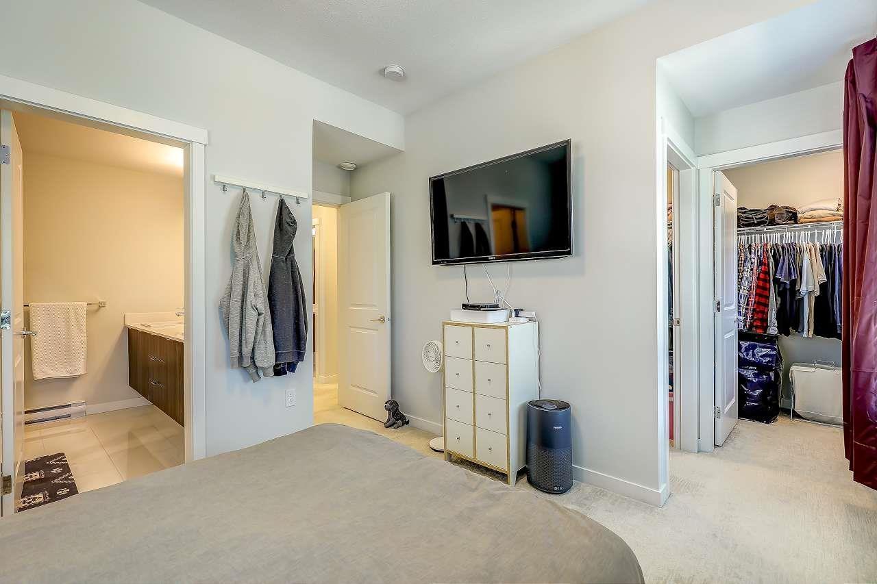 Photo 22 of 48 15151 Edmund Drive, Surrey BC