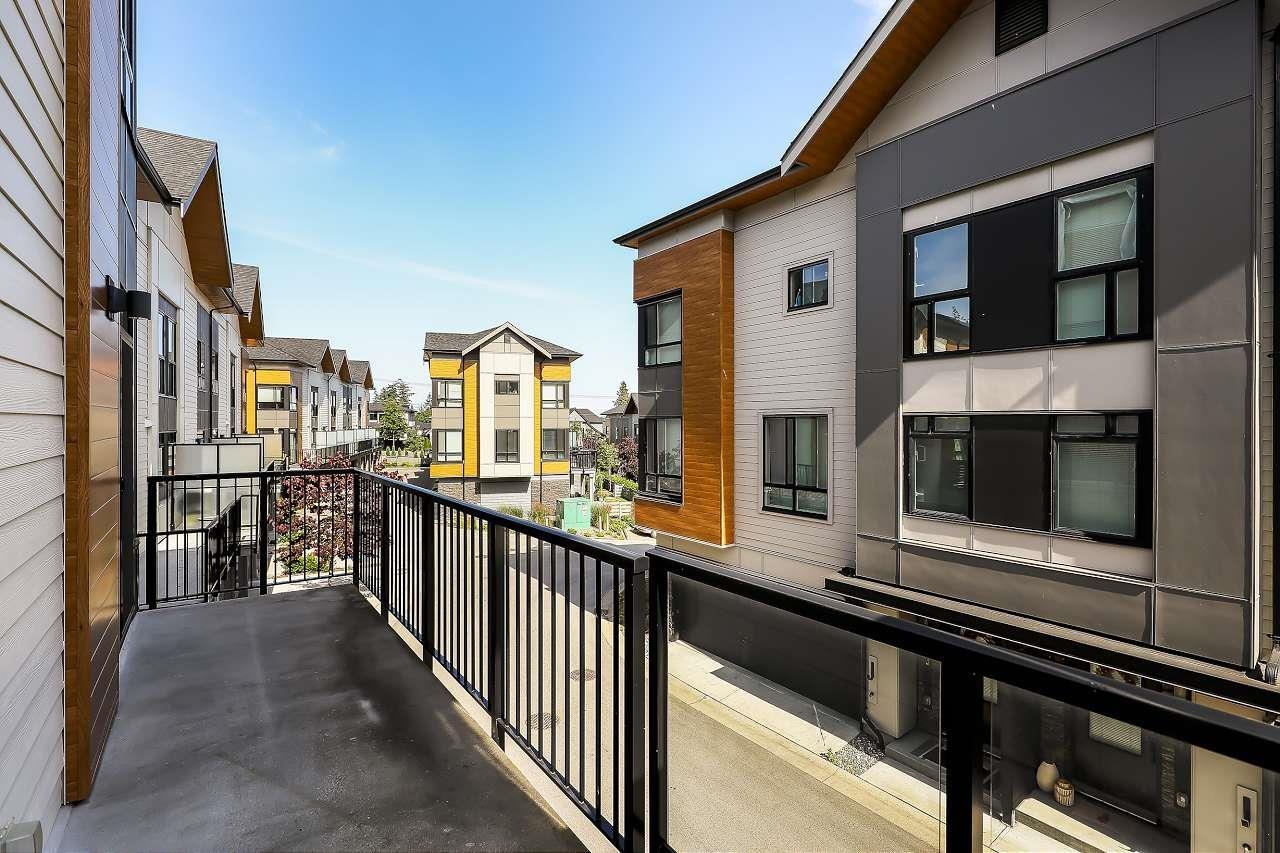 Photo 31 of 48 15151 Edmund Drive, Surrey BC