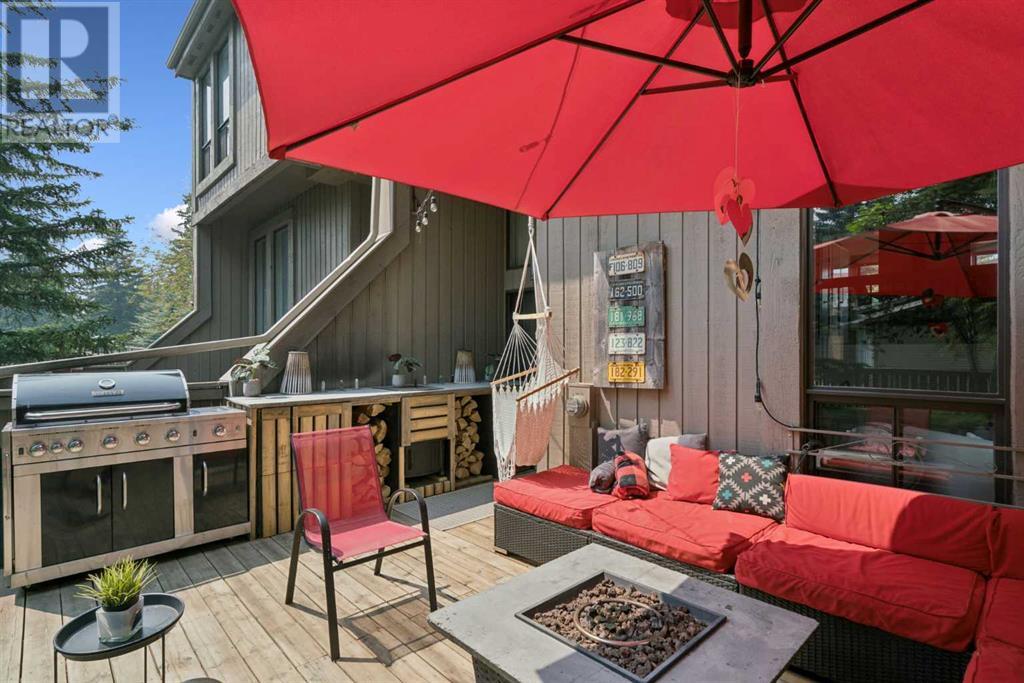 Single Family House 4 Level for Sale in    Street SW Braeside Calgary 