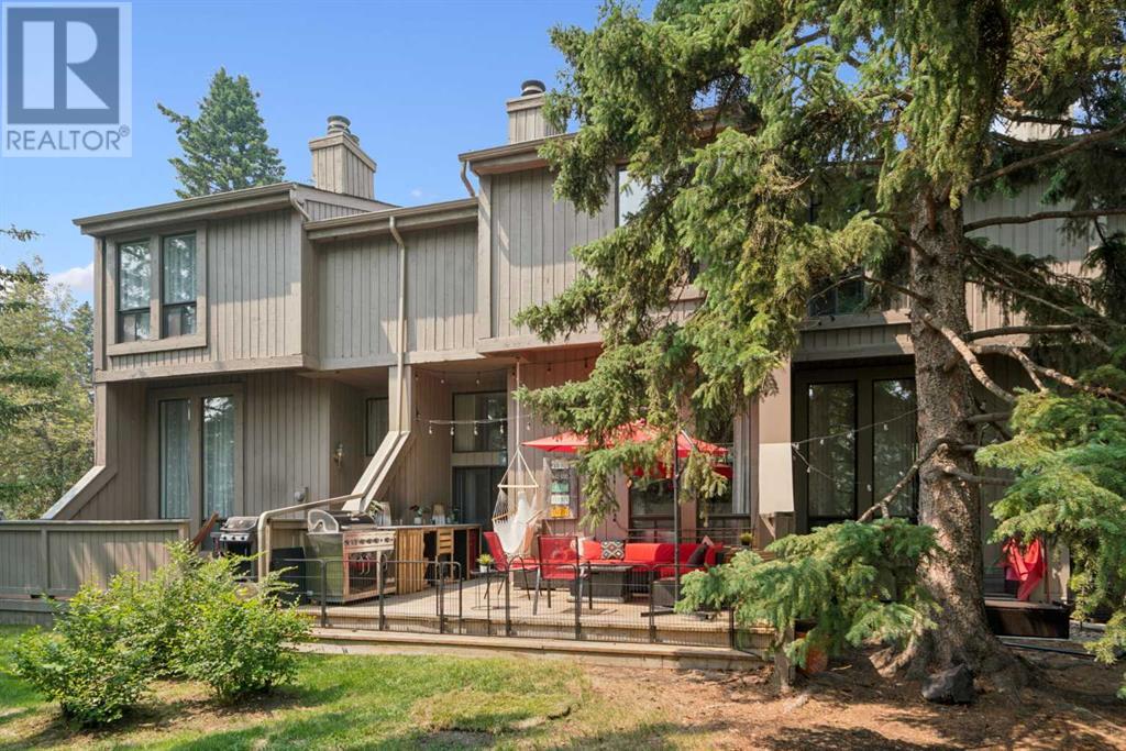 Single Family House 4 Level for Sale in    Street SW Braeside Calgary 