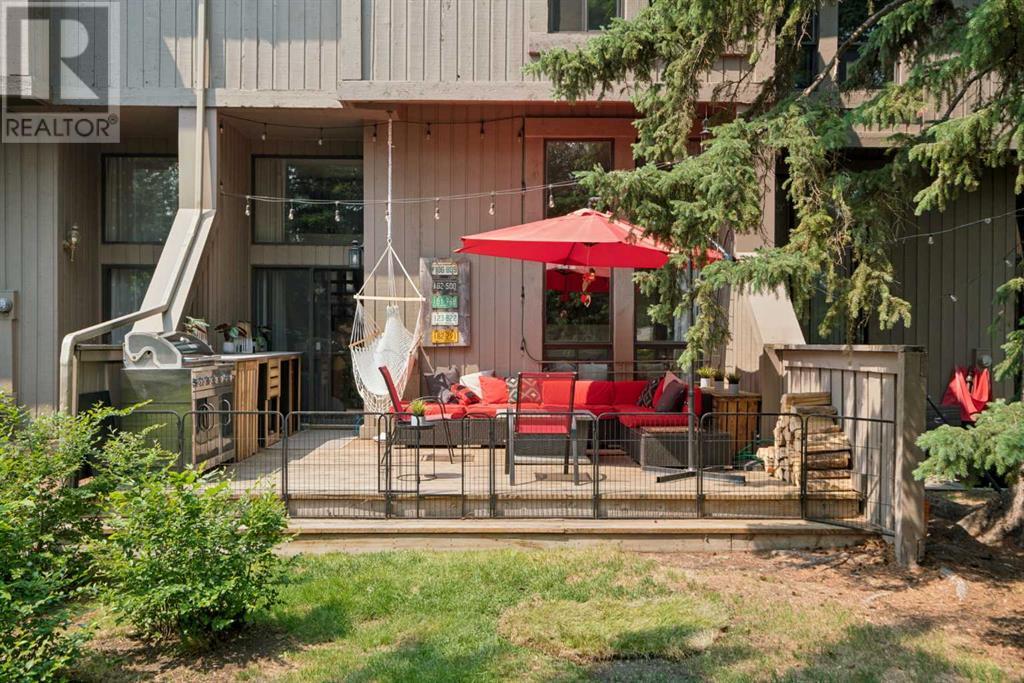 Single Family House 4 Level for Sale in    Street SW Braeside Calgary 