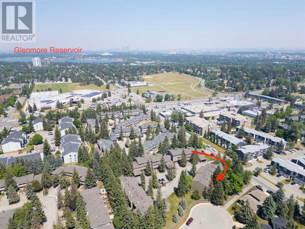 Single Family House 4 Level for Sale in    Street SW Braeside Calgary 