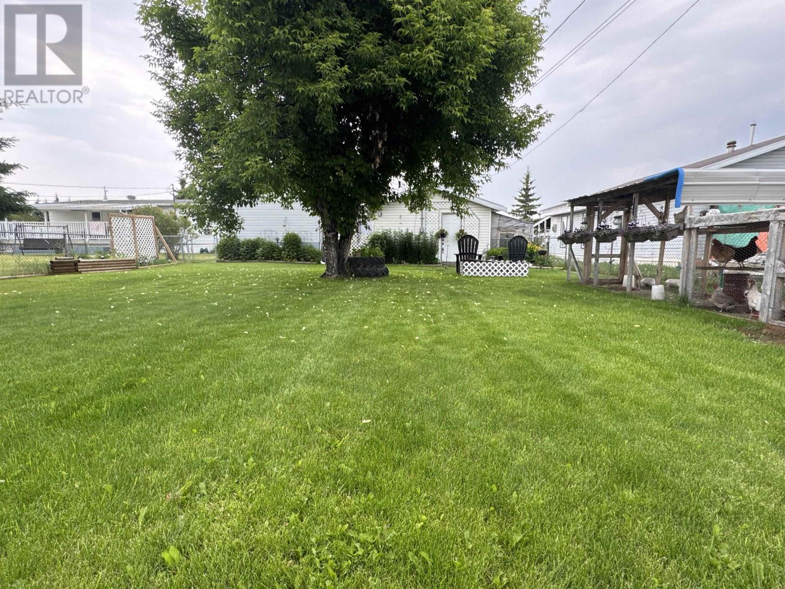 Photo 11 of 10062 99 Street, Taylor BC