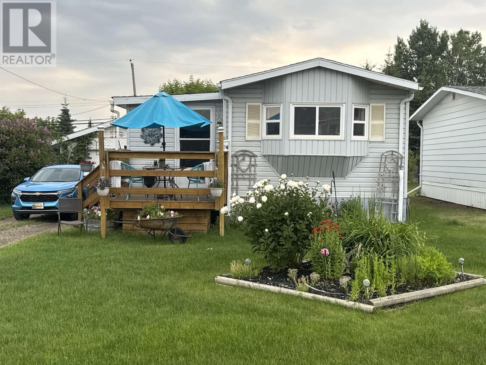 Photo 10 of 10062 99 Street, Taylor BC