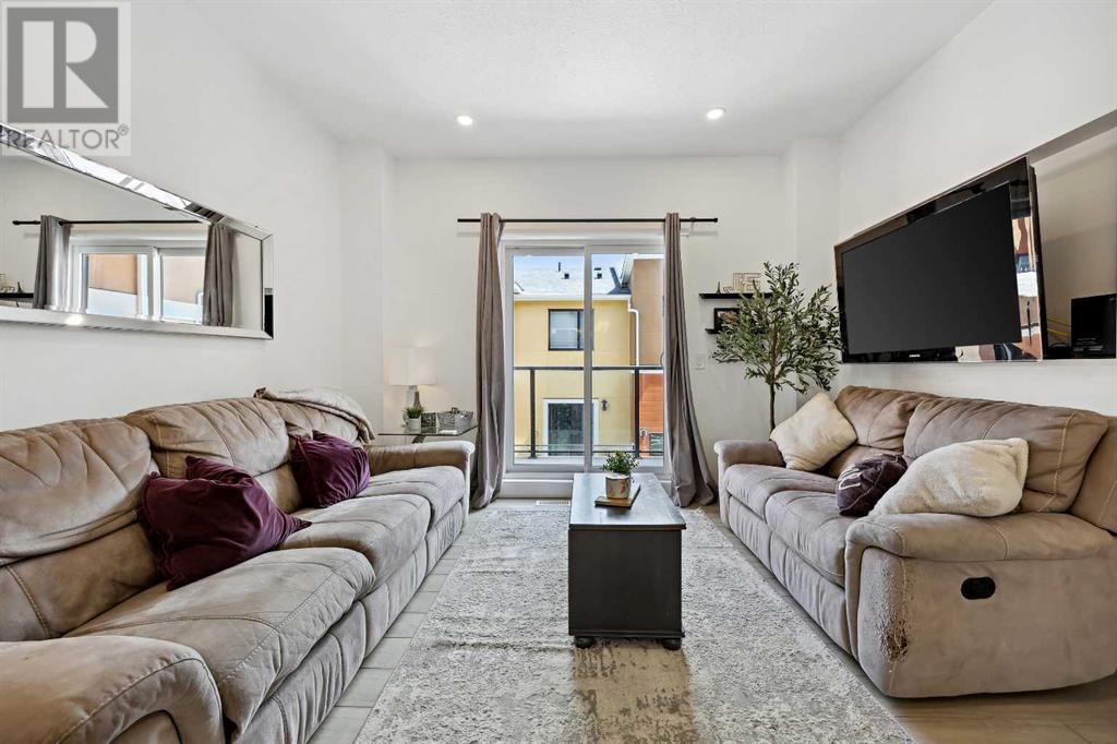 Single Family House for Sale in  Sage Hill Circle NW Sage Hill Calgary 