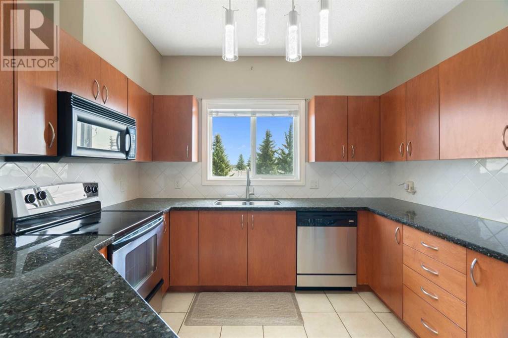 Single Family House for Sale in    Street SW Cedarbrae Calgary 