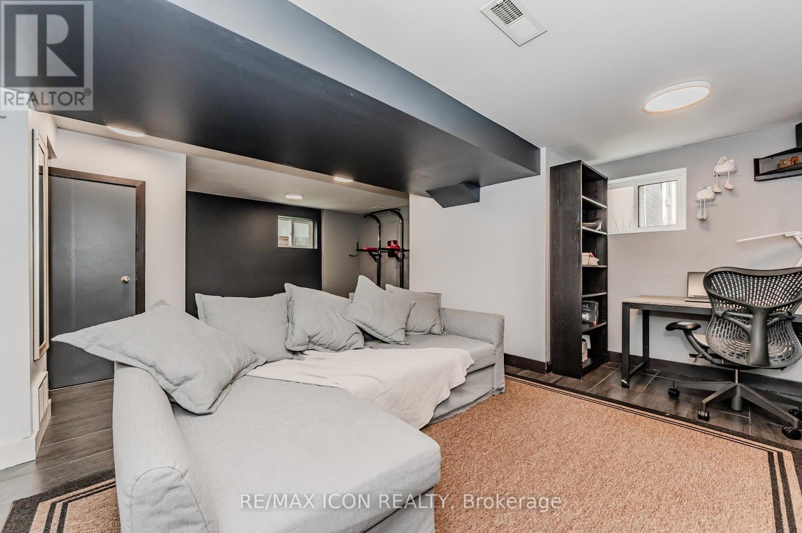 Photo 20 of 57 Peppler Street, Waterloo ON