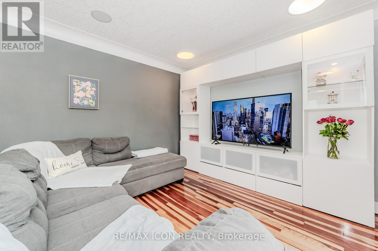 Photo 33 of 57 Peppler Street, Waterloo ON