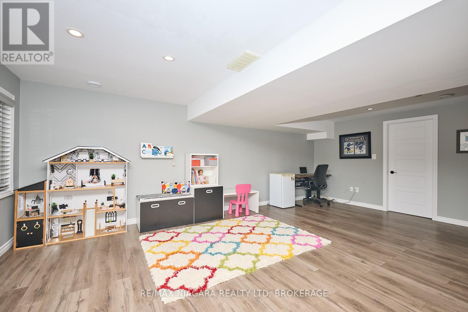 Photo 19 of 5703 Osprey Avenue, Niagara Falls ON