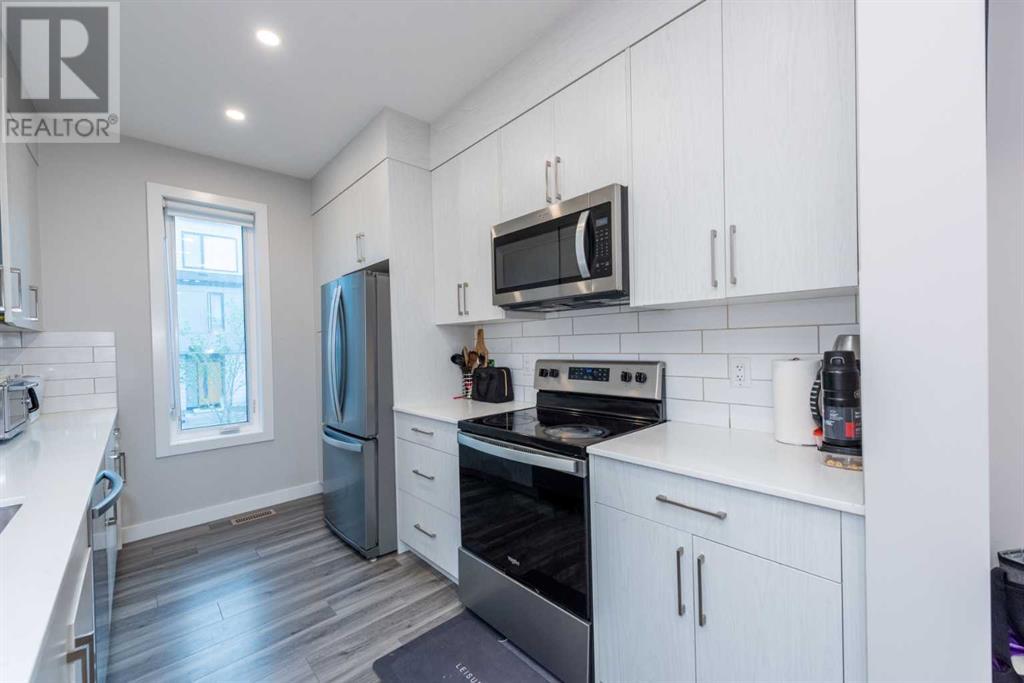 Single Family House for Sale in  Evanscrest Square NW Evanston Calgary 