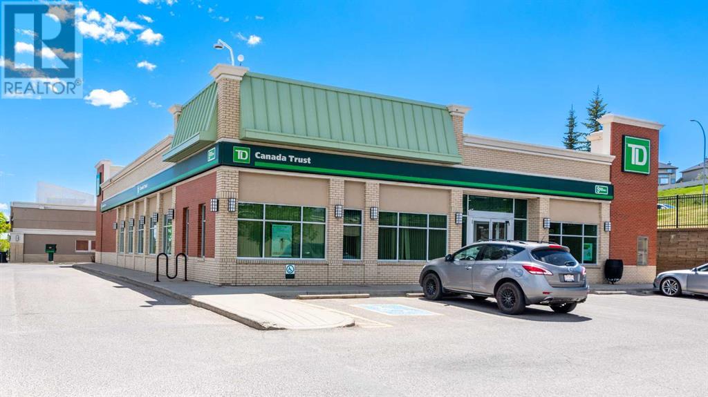 Single Family House for Sale in  Evanscrest Square NW Evanston Calgary 
