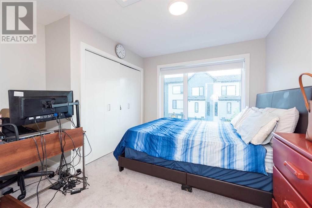 Single Family House for Sale in  Evanscrest Square NW Evanston Calgary 