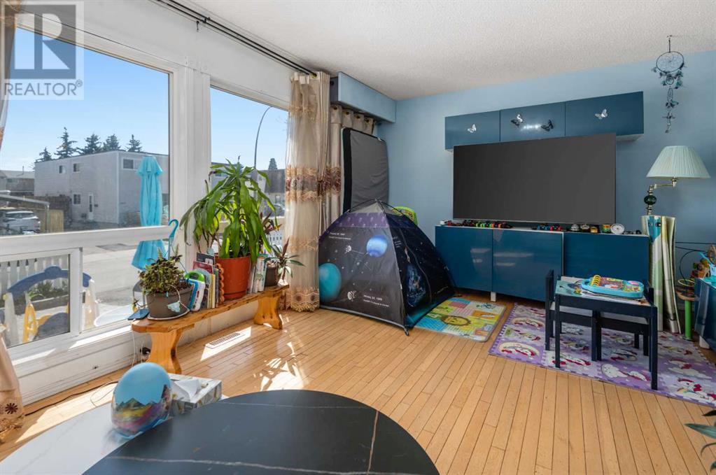 3926 29A AVENUE SE - Image 12