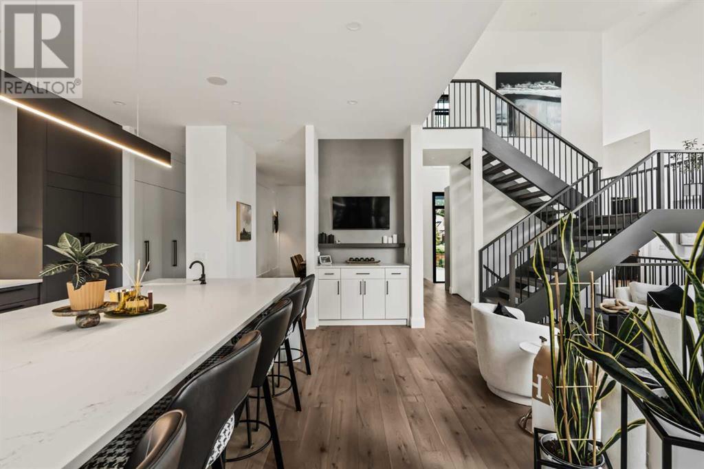 Single Family House for Sale in  Lissington Drive SW North Glenmore Park Calgary 