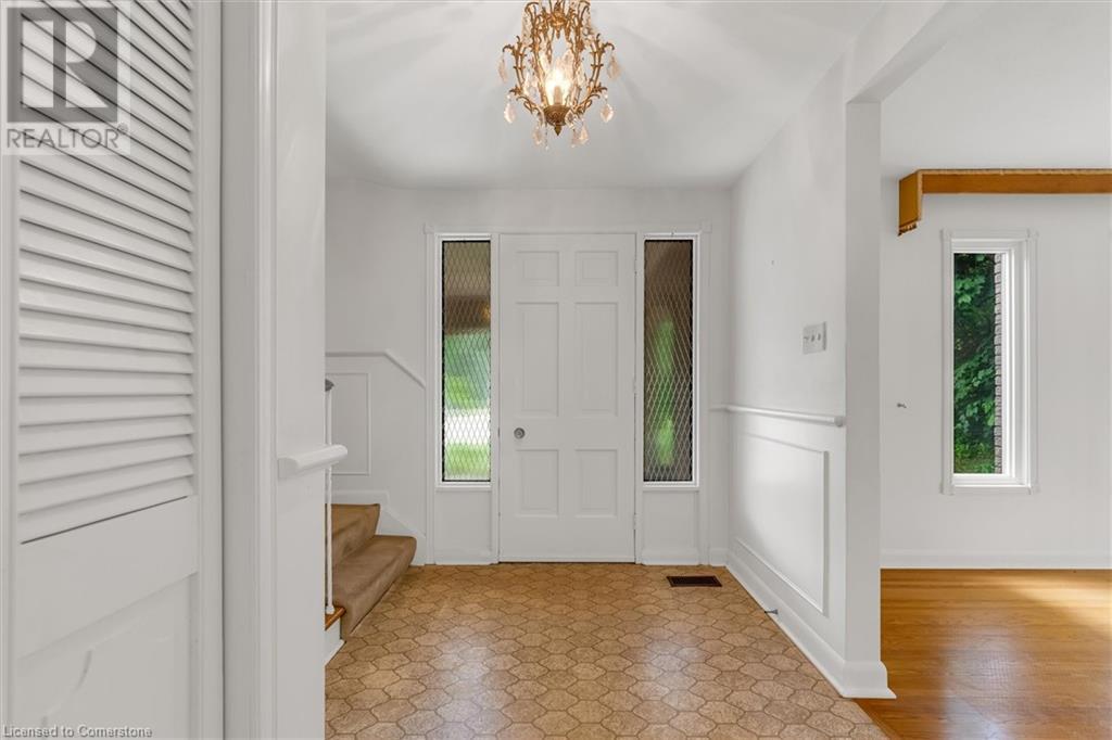 Photo 15 of 452 Quigley Road, Hamilton ON