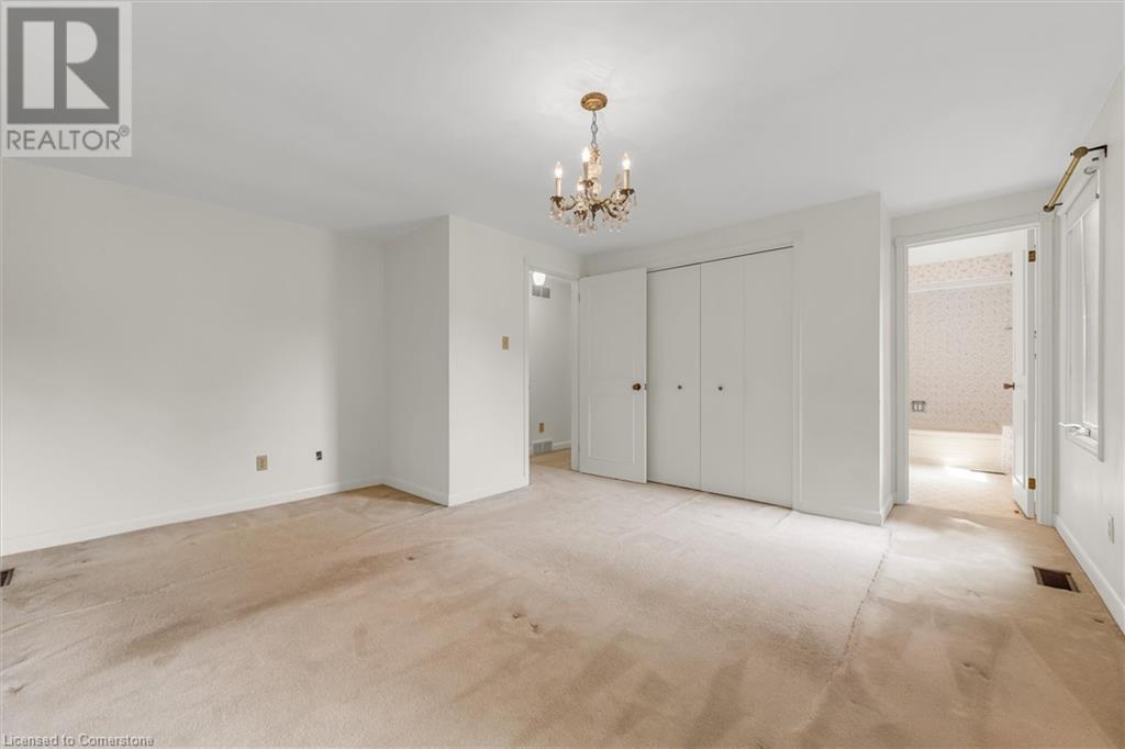 Photo 18 of 452 Quigley Road, Hamilton ON