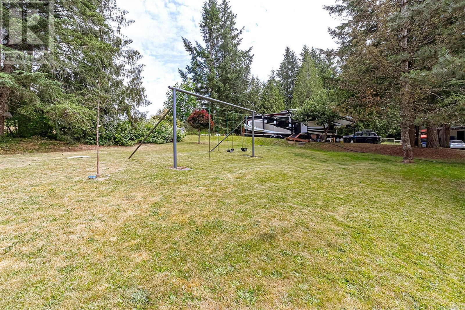 7155 &B7155 Bell McKInnon Rd, Duncan