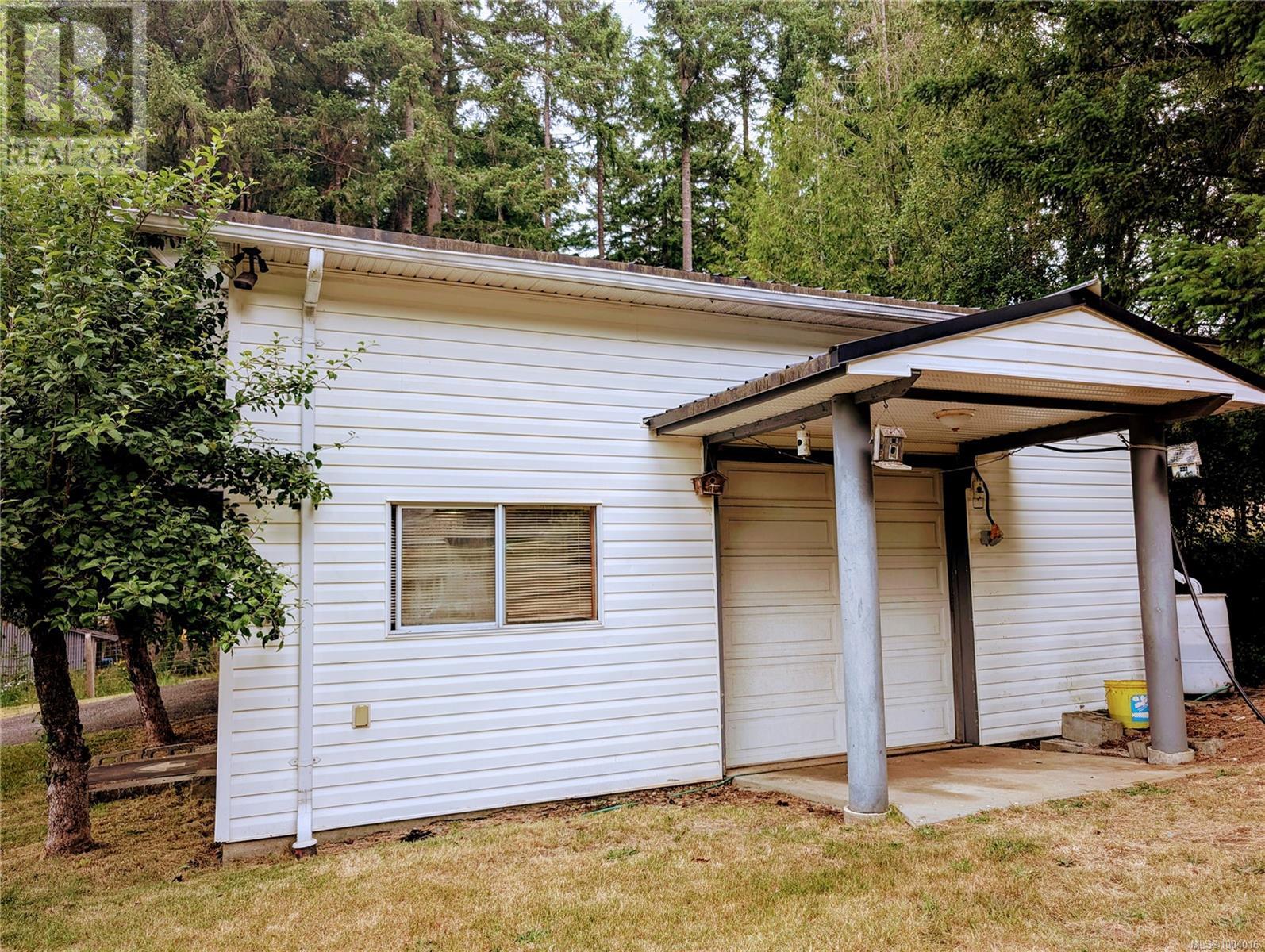 7155 &B7155 Bell McKInnon Rd, Duncan