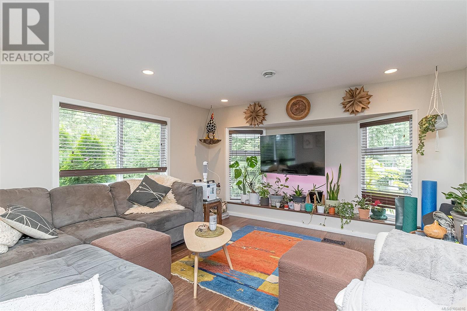 7155 &B7155 Bell McKInnon Rd, Duncan