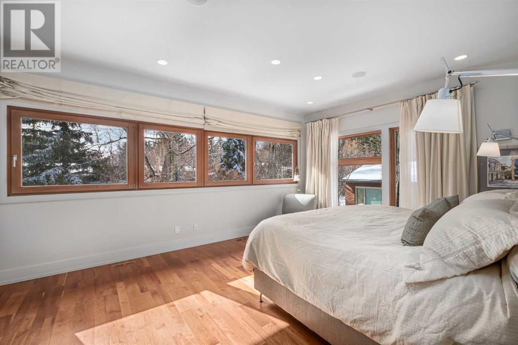 Single Family House for Sale in  Beverley Place SW Bel-Aire Calgary 