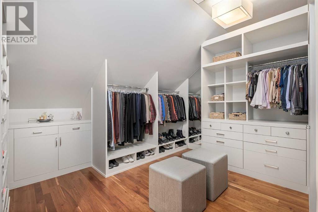 Single Family House for Sale in  Beverley Place SW Bel-Aire Calgary 