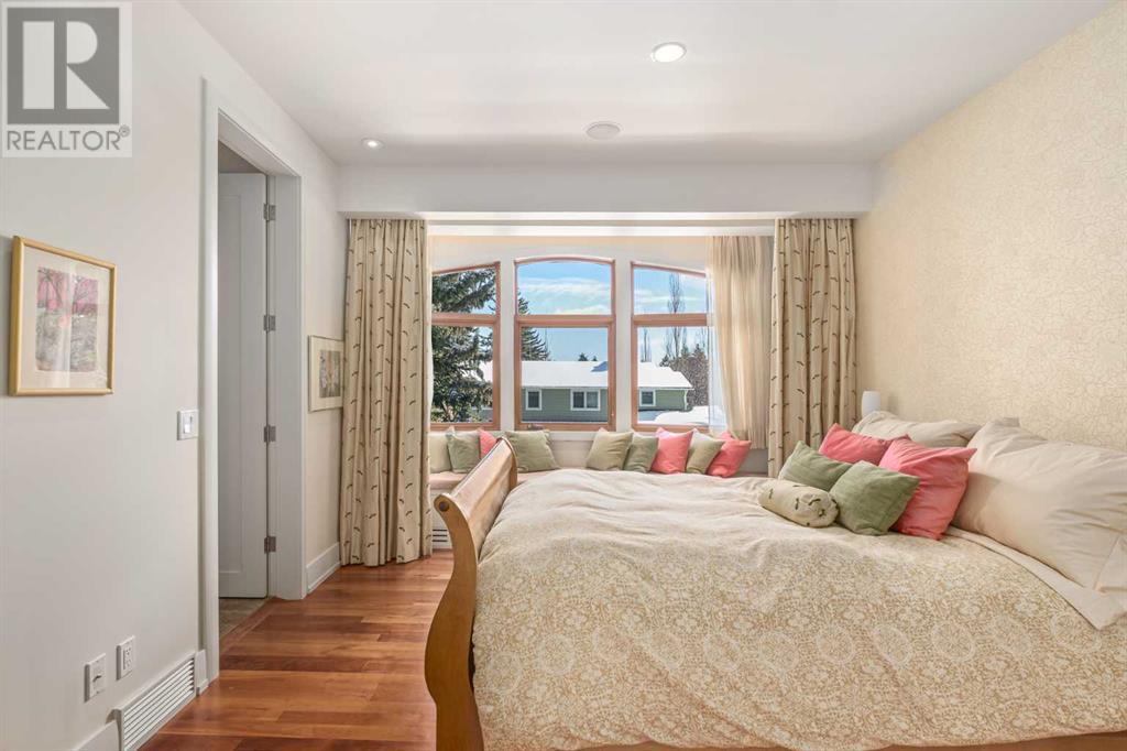 Single Family House for Sale in  Beverley Place SW Bel-Aire Calgary 