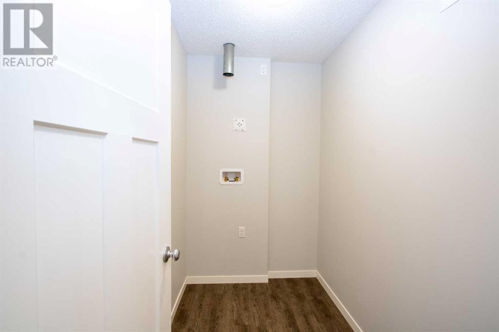 213 Mountain Street, Cochrane