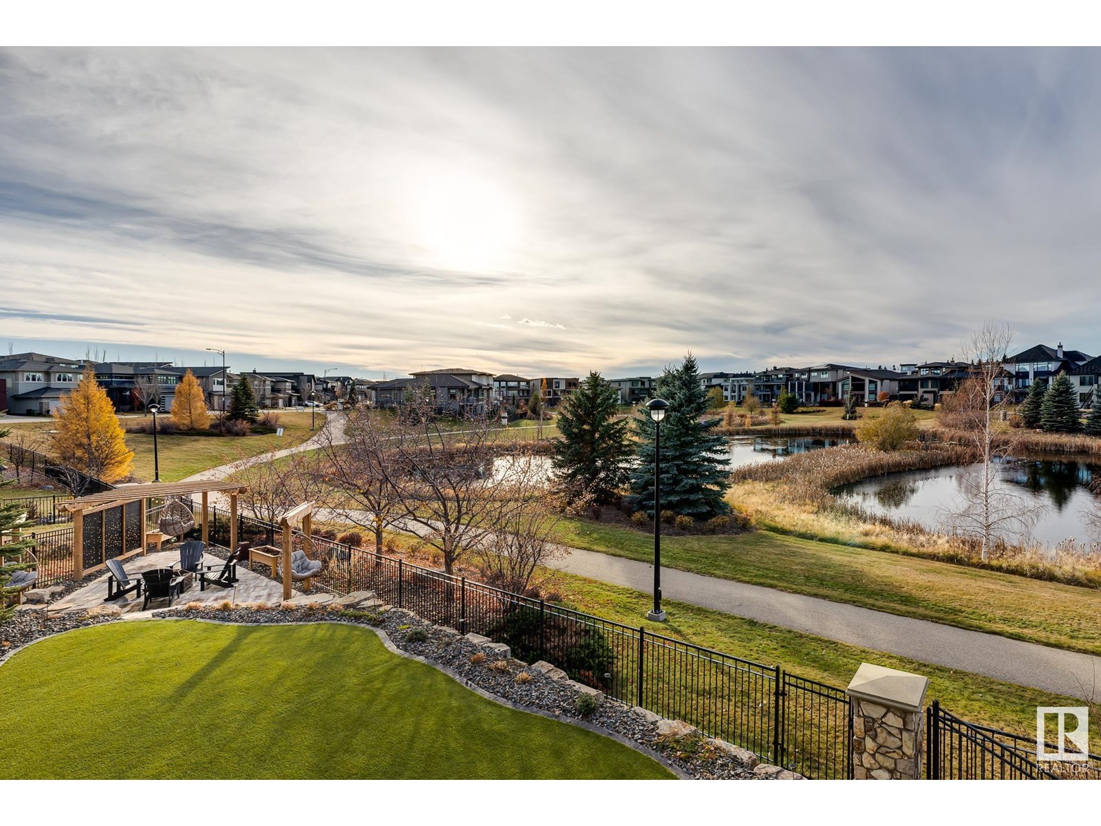Photo 47 of 2790 Wheaton Dr Nw, Edmonton AB