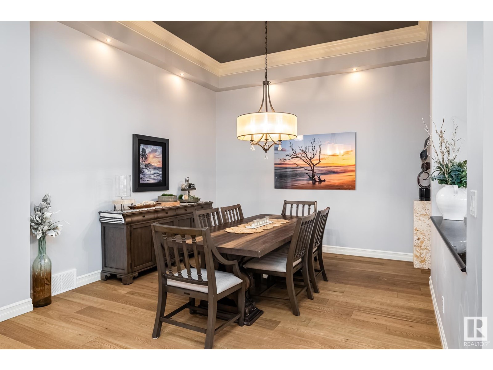 Photo 9 of 2790 Wheaton Dr Nw, Edmonton AB