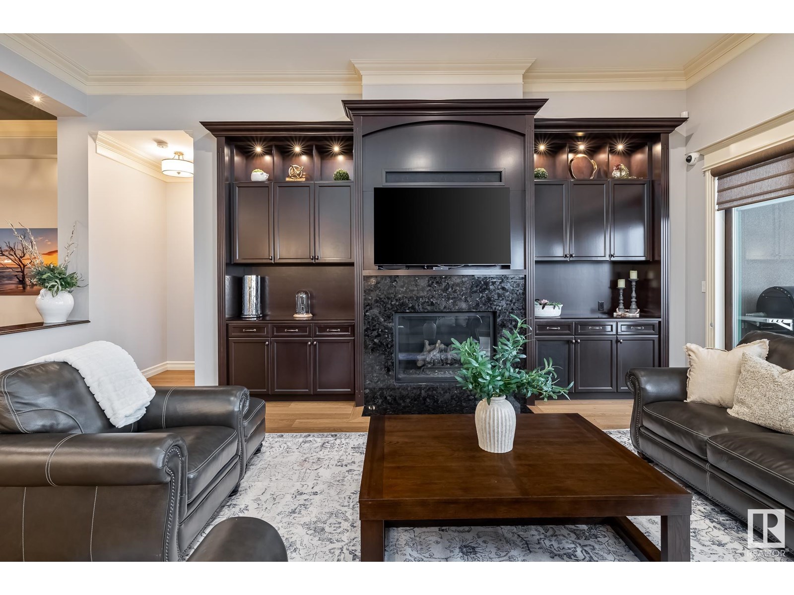 Photo 7 of 2790 Wheaton Dr Nw, Edmonton AB