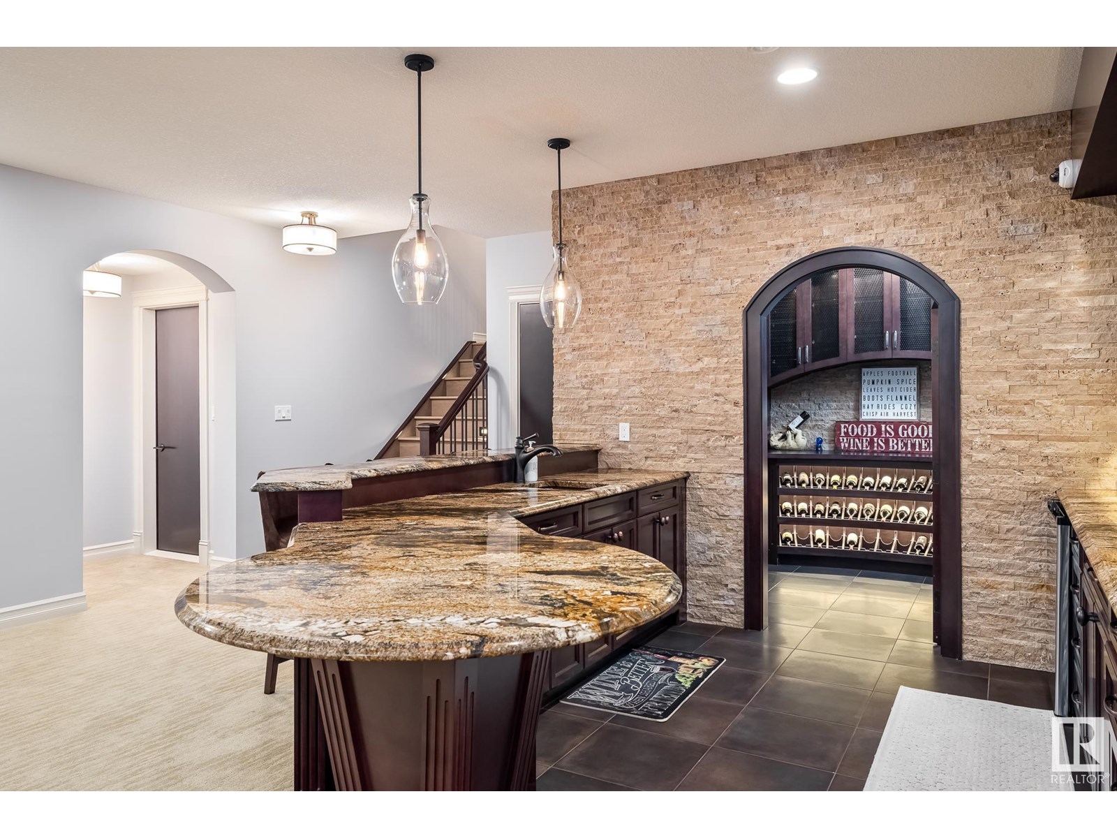 Photo 20 of 2790 Wheaton Dr Nw, Edmonton AB