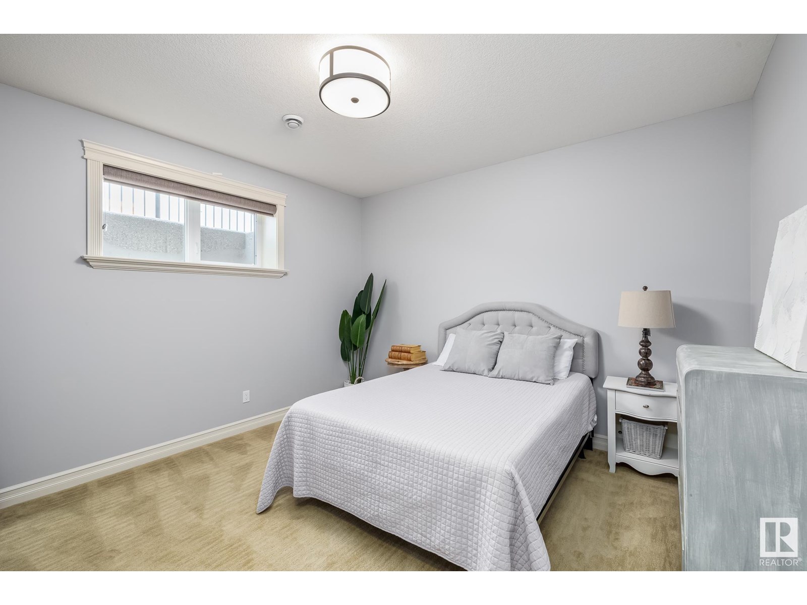Photo 12 of 2790 Wheaton Dr Nw, Edmonton AB