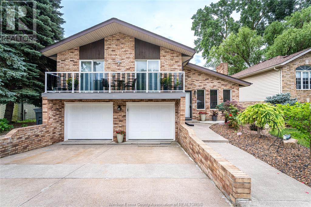 Photo 1 of 2415 Cabana Road W, Windsor ON