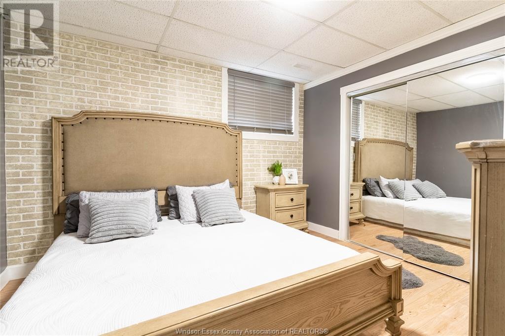 Photo 30 of 2415 Cabana Road W, Windsor ON