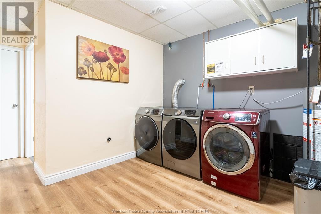 Photo 35 of 2415 Cabana Road W, Windsor ON