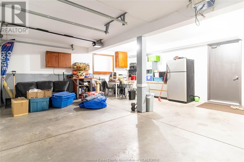 Photo 36 of 2415 Cabana Road W, Windsor ON