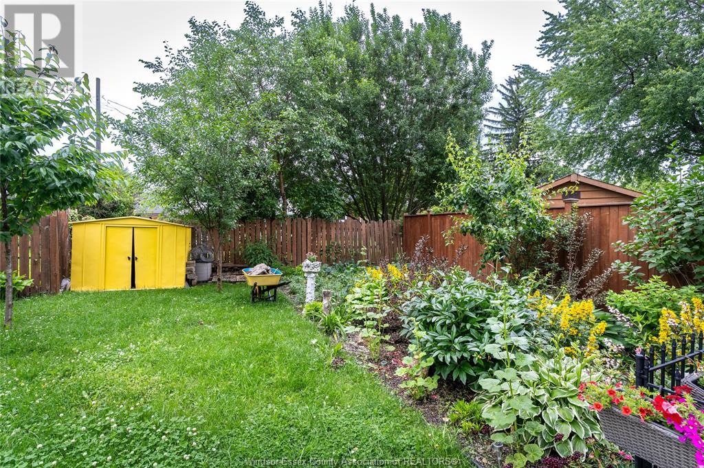 Photo 47 of 2415 Cabana Road W, Windsor ON