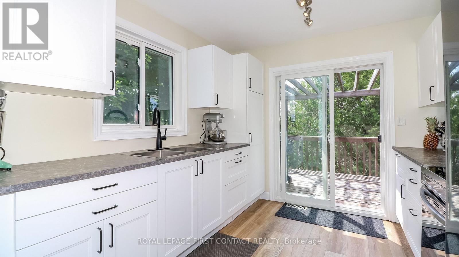 Photo 14 of 1 Mariposa Drive, Orillia ON