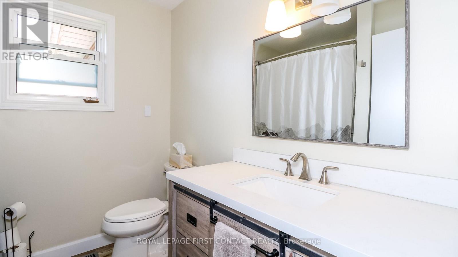 Photo 28 of 1 Mariposa Drive, Orillia ON