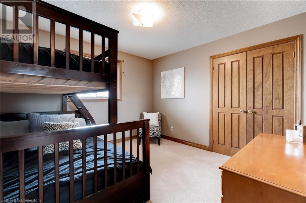 Photo 33 of 9 Sugarberry Court, Stoney Creek ON