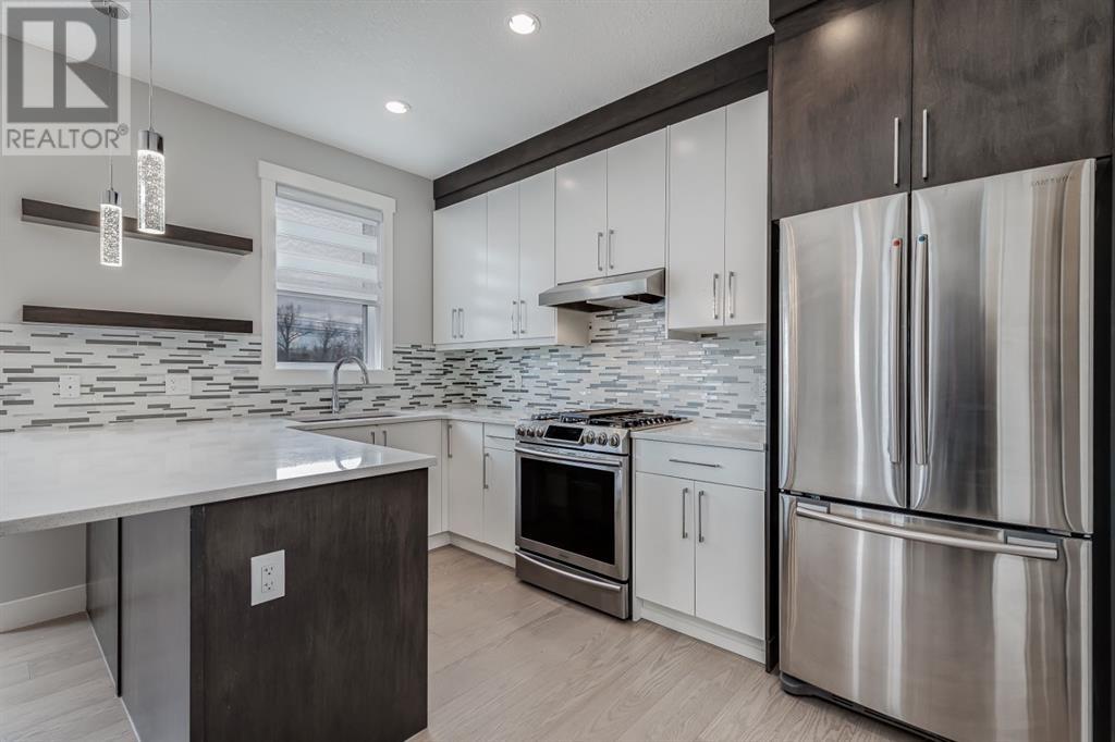 Single Family House for Sale in   Avenue SW Shaganappi Calgary 