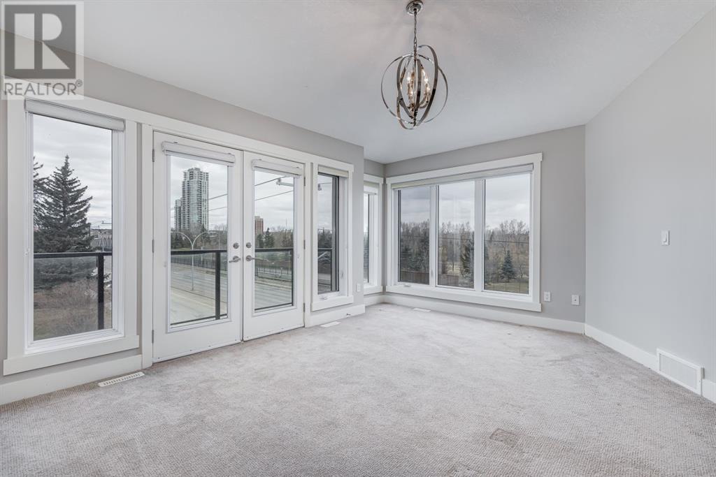 Single Family House for Sale in   Avenue SW Shaganappi Calgary 