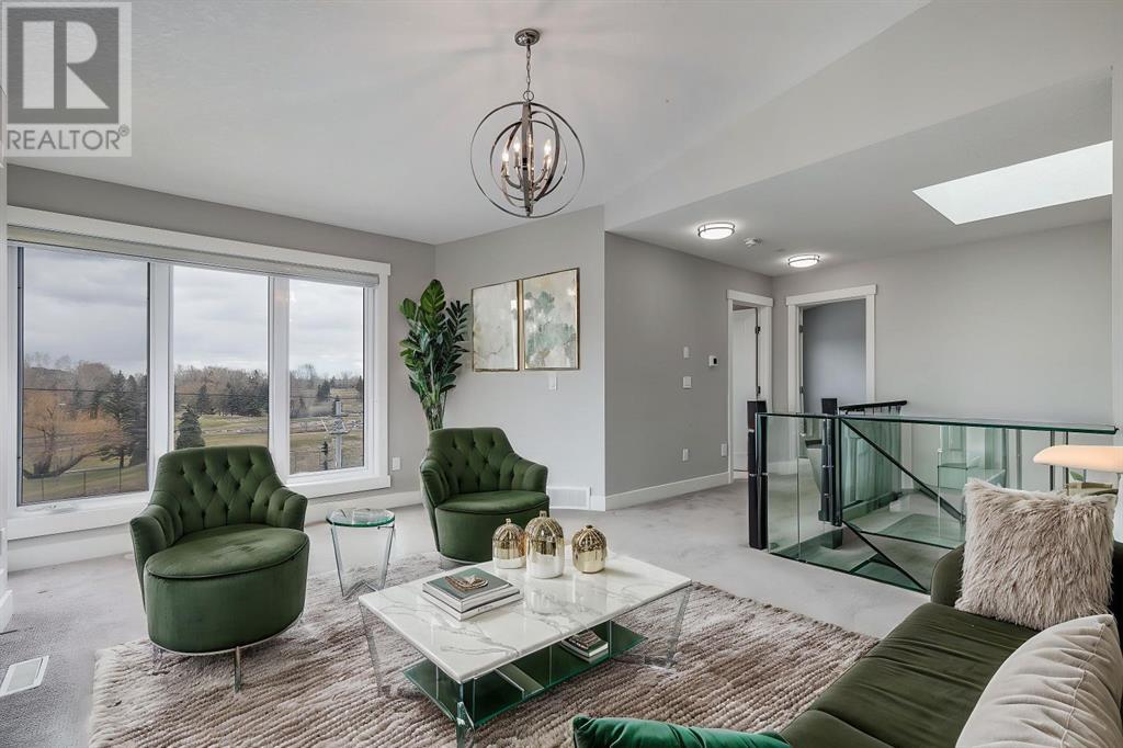 Single Family House for Sale in   Avenue SW Shaganappi Calgary 
