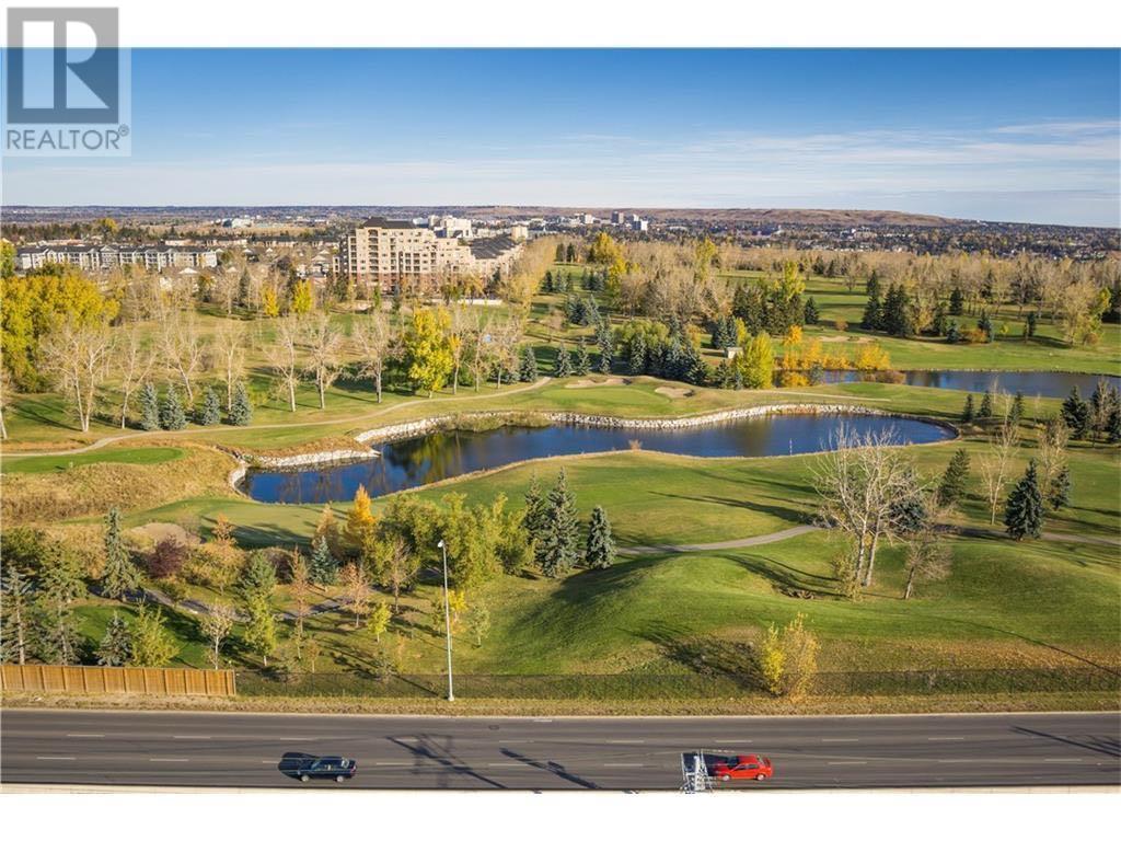 Single Family House for Sale in   Avenue SW Shaganappi Calgary 