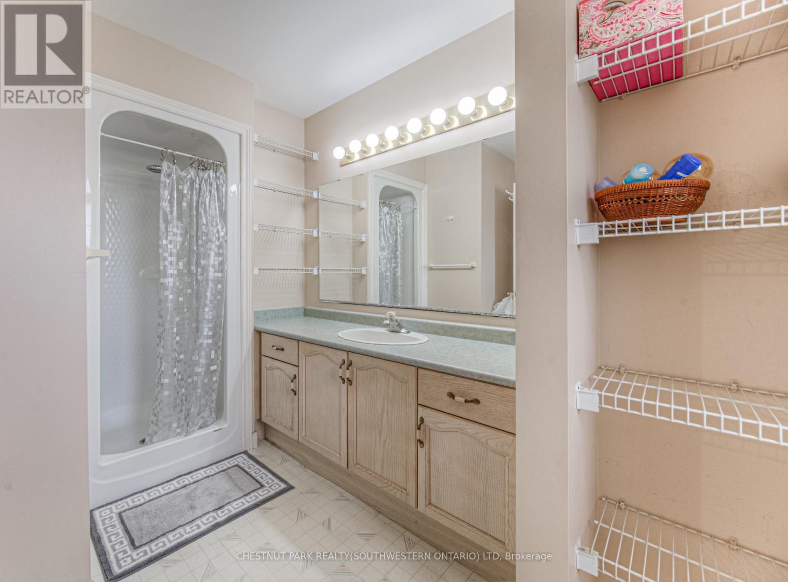 Photo 30 of 619 Westfield Drive, Waterloo ON